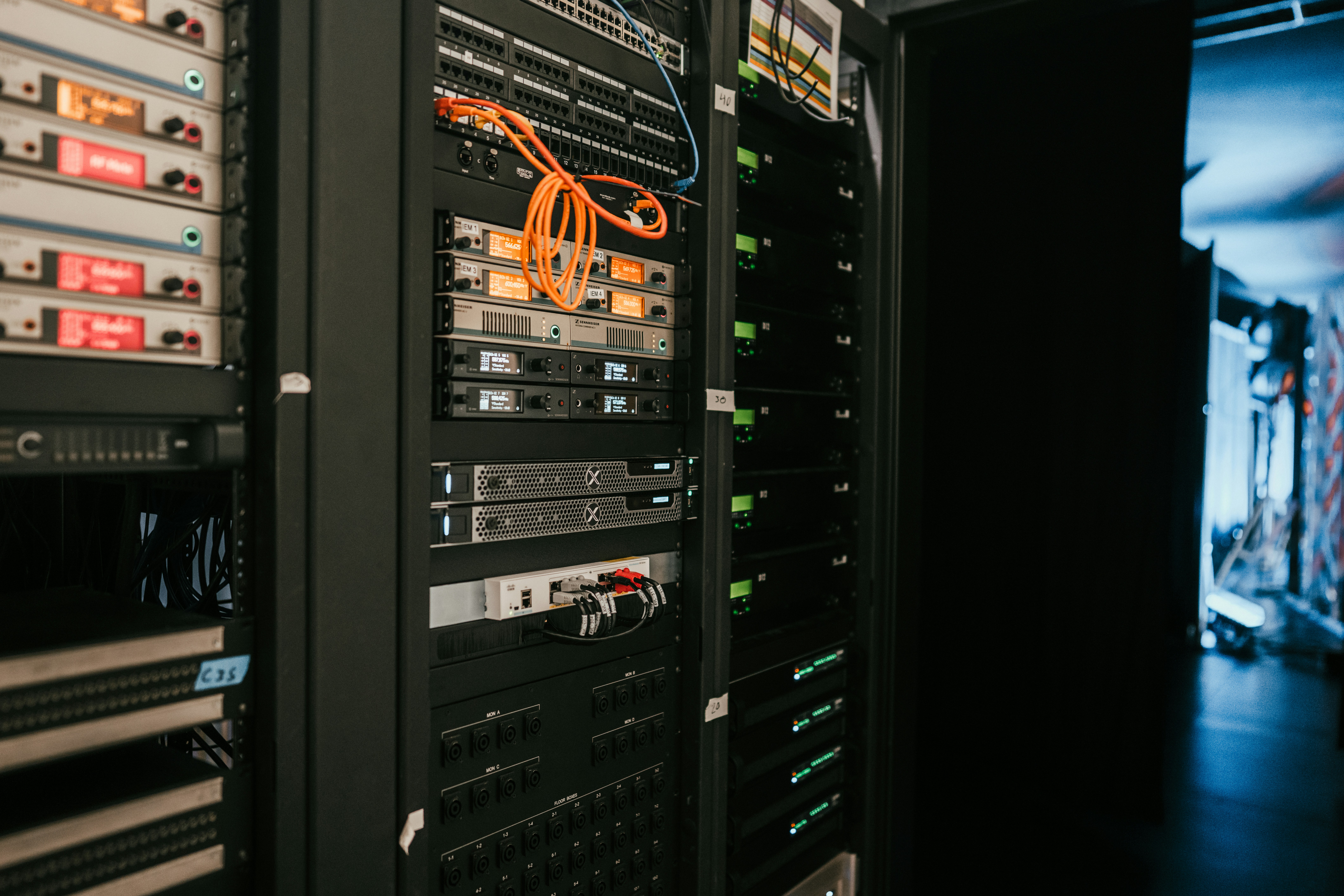 Learn what a PBX phone system is, how extensions, trunks, call routing, hosted PBX, cloud PBX, and on-premise PBX work in plain business terms.